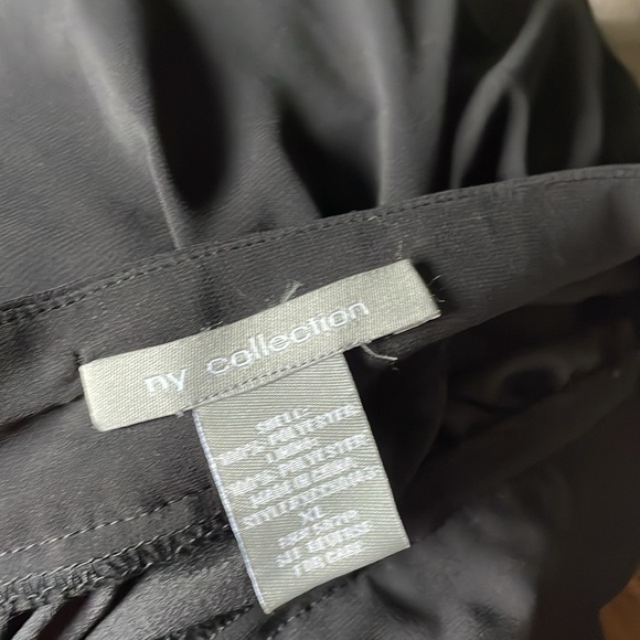 Skirts - Picture 3 of 4